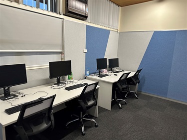 Craigieburn Youth Centre meeting room