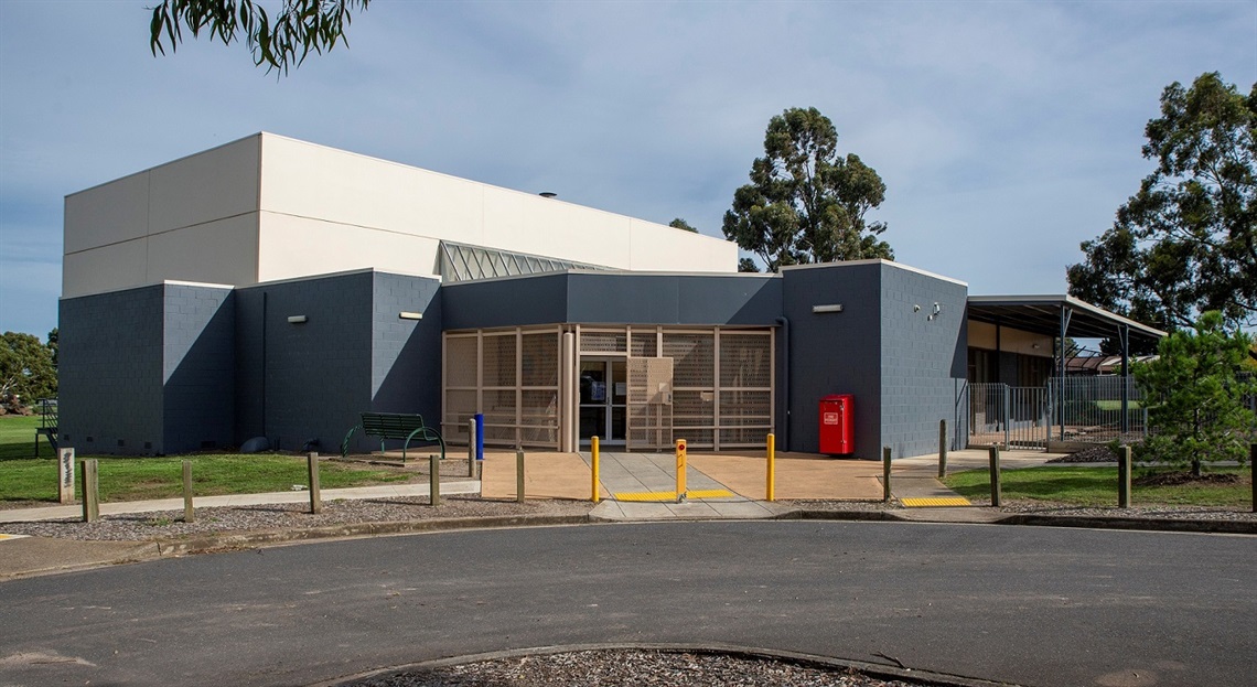 Meadow Heights Community Centre front entrance