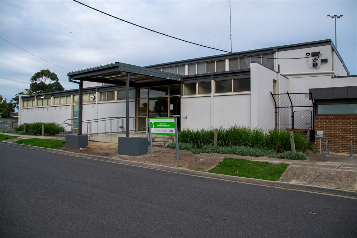 Tullamarine Community Hall front entrance